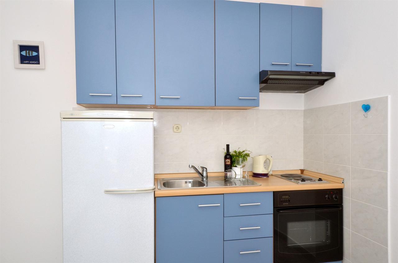 Apartments Sandy Рогозниця Екстер'єр фото